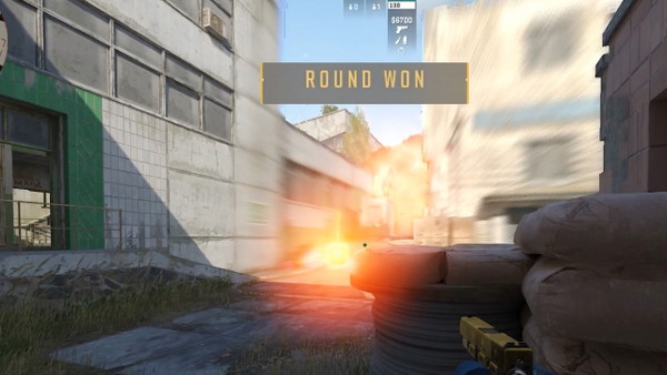 Nowa aktualizacja Counter Strike 2 sprawiła, że C4 wybucha ze smoke’ami i molotowami