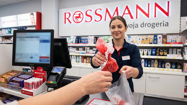 Rossmann ma od dzisiaj za darmo. Normalnie 12,99 zł