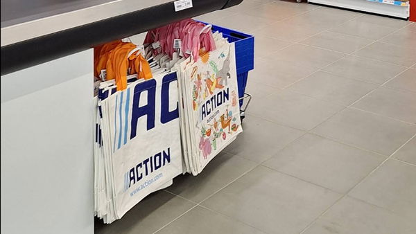 Byłam przekonana, że to Victoria’s Secret. Action ma za 47,95 zł, a oryginały 405 złotych