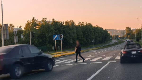 Śmiertelnie potrącenie 51-latka na pasach. Pojawiło się nagranie